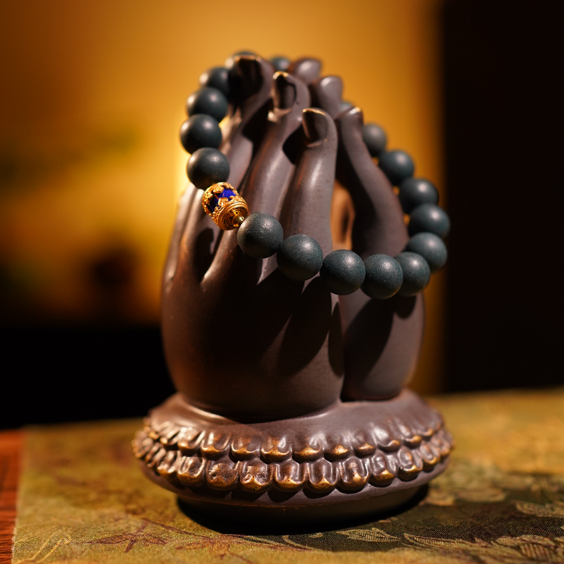 【Lake Blue Dragon Plum】