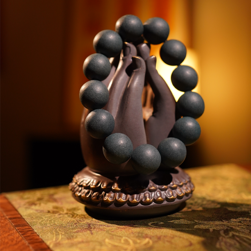 【Lake Blue Dragon Plum】